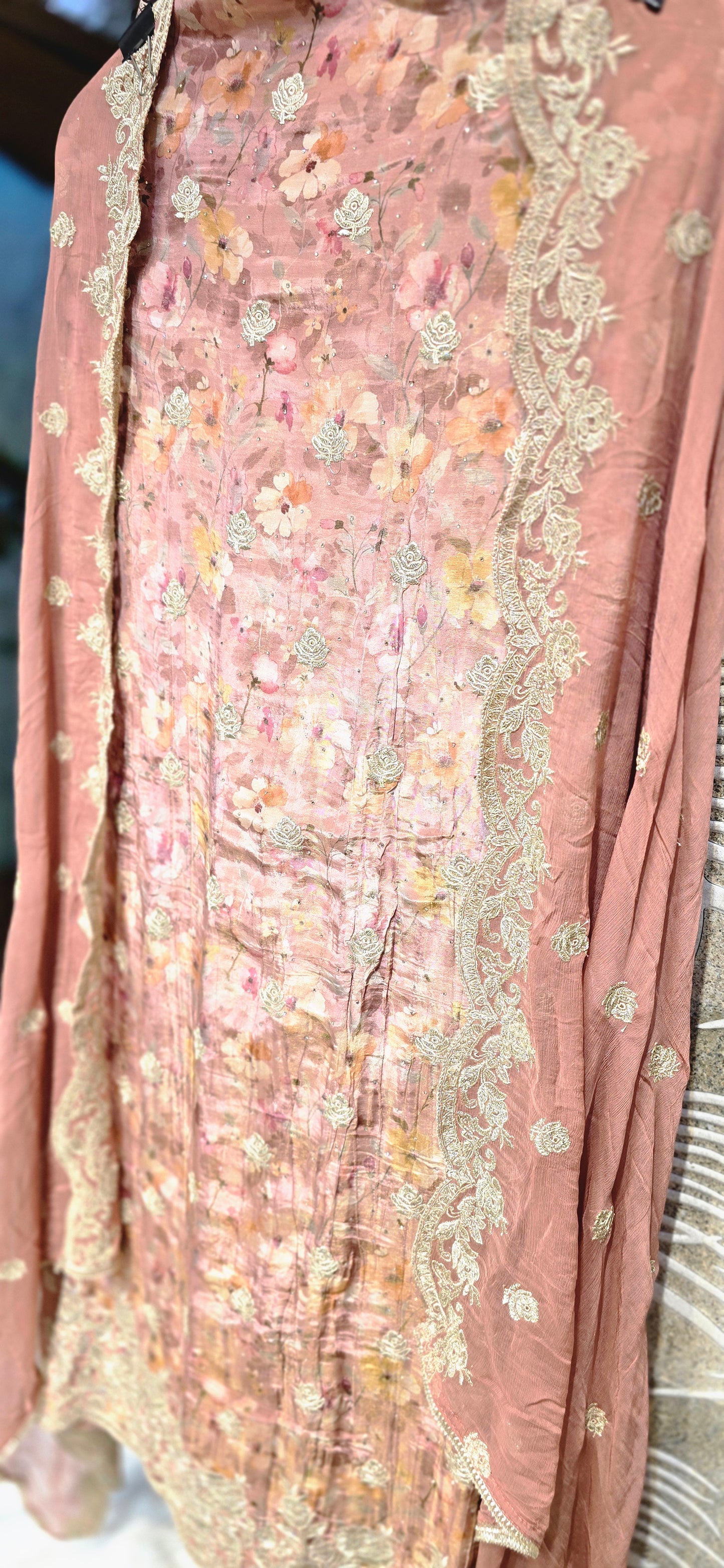 BEAUTIFUL SHADE 3 PC UNSTITCHED DRESS WITH HEAVY EMBROIDERY ON TOP AND DUPATTA