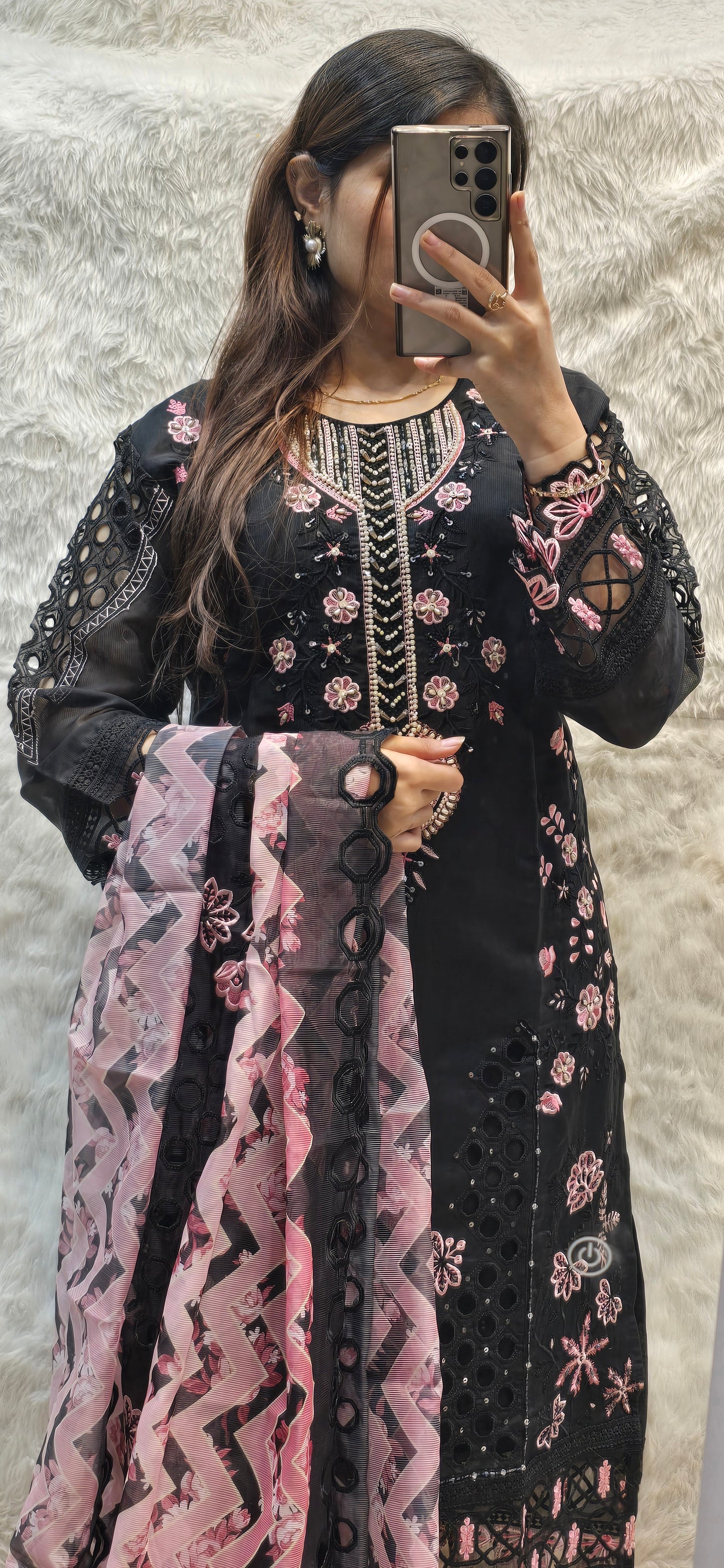 CUTWORK CHARM ( 3pc readytowear )