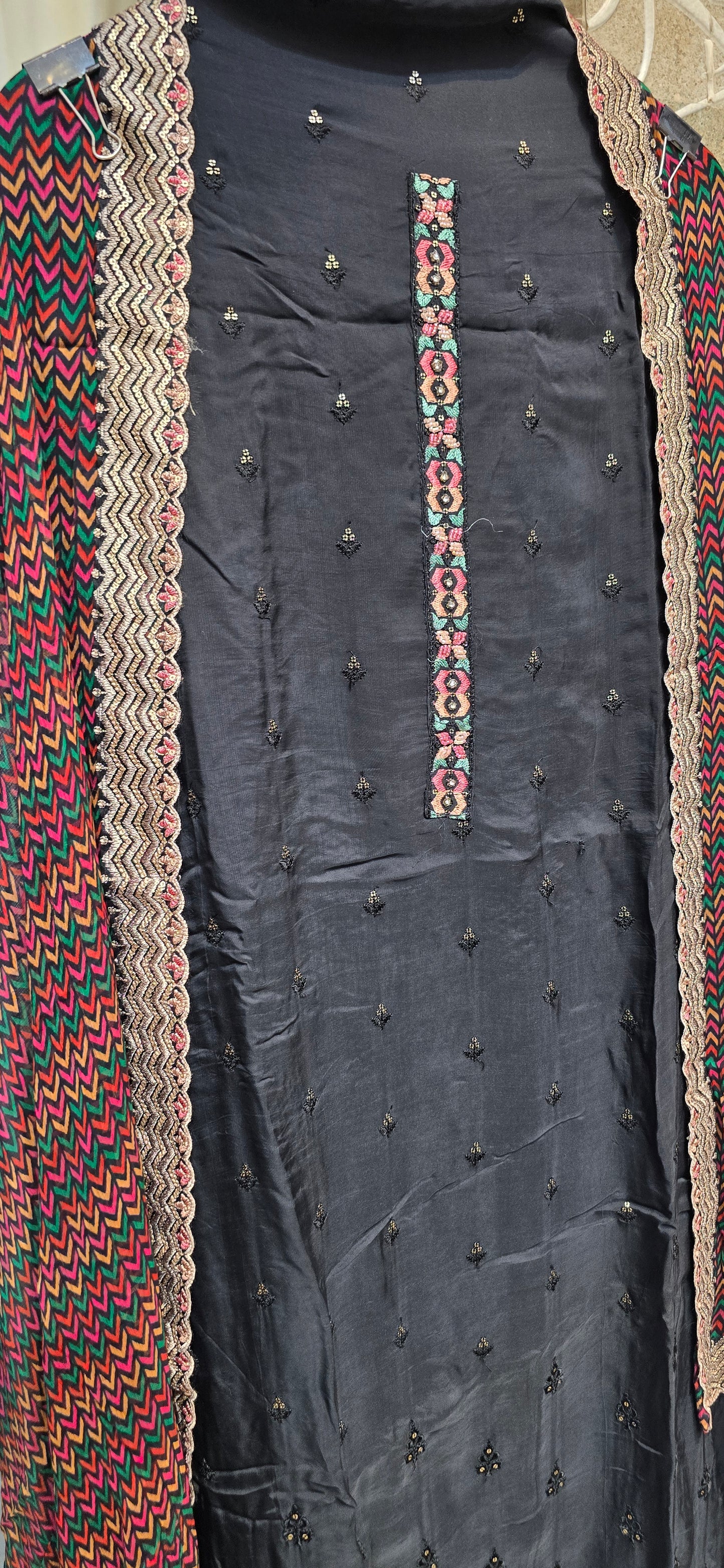 BLACK EMBROIDERED 3 PC UNSTITCHED SET WITH MULI COLOR DUPATTA