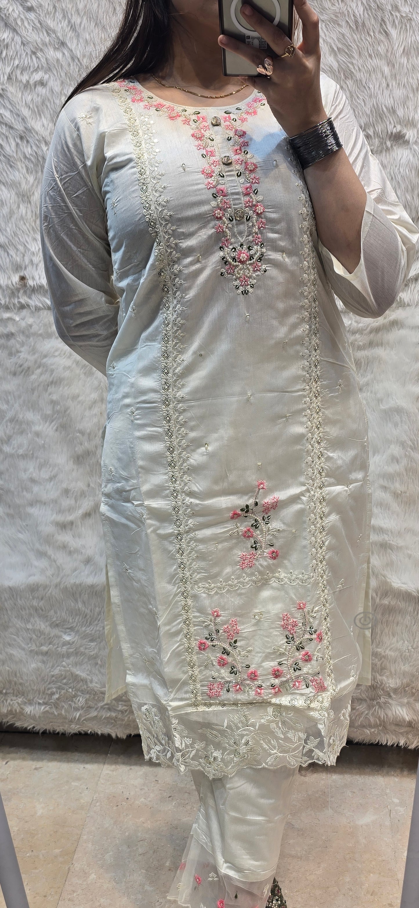 WHITE ELEGANT 3 PC SET WITH SHADED DUPATTA