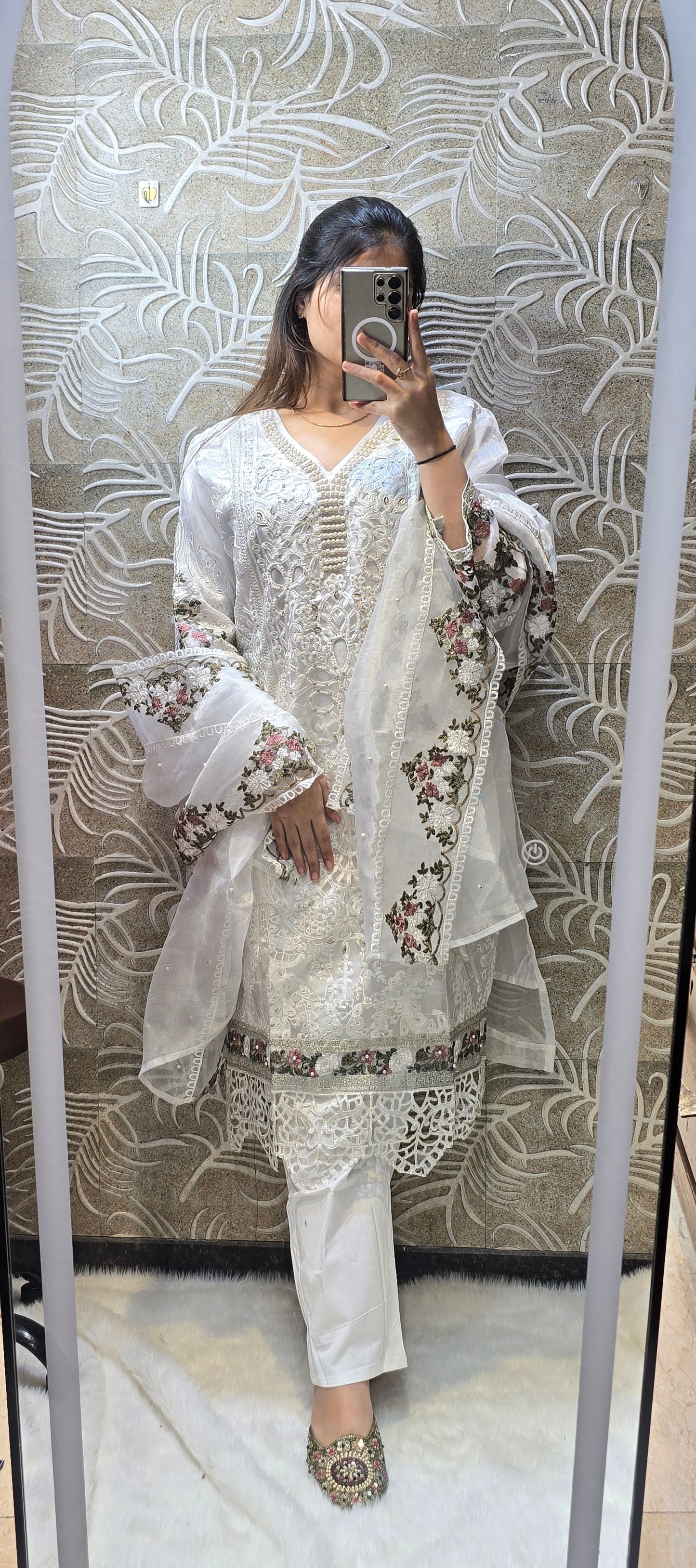 HAYA ( 3 pc readytowear set)