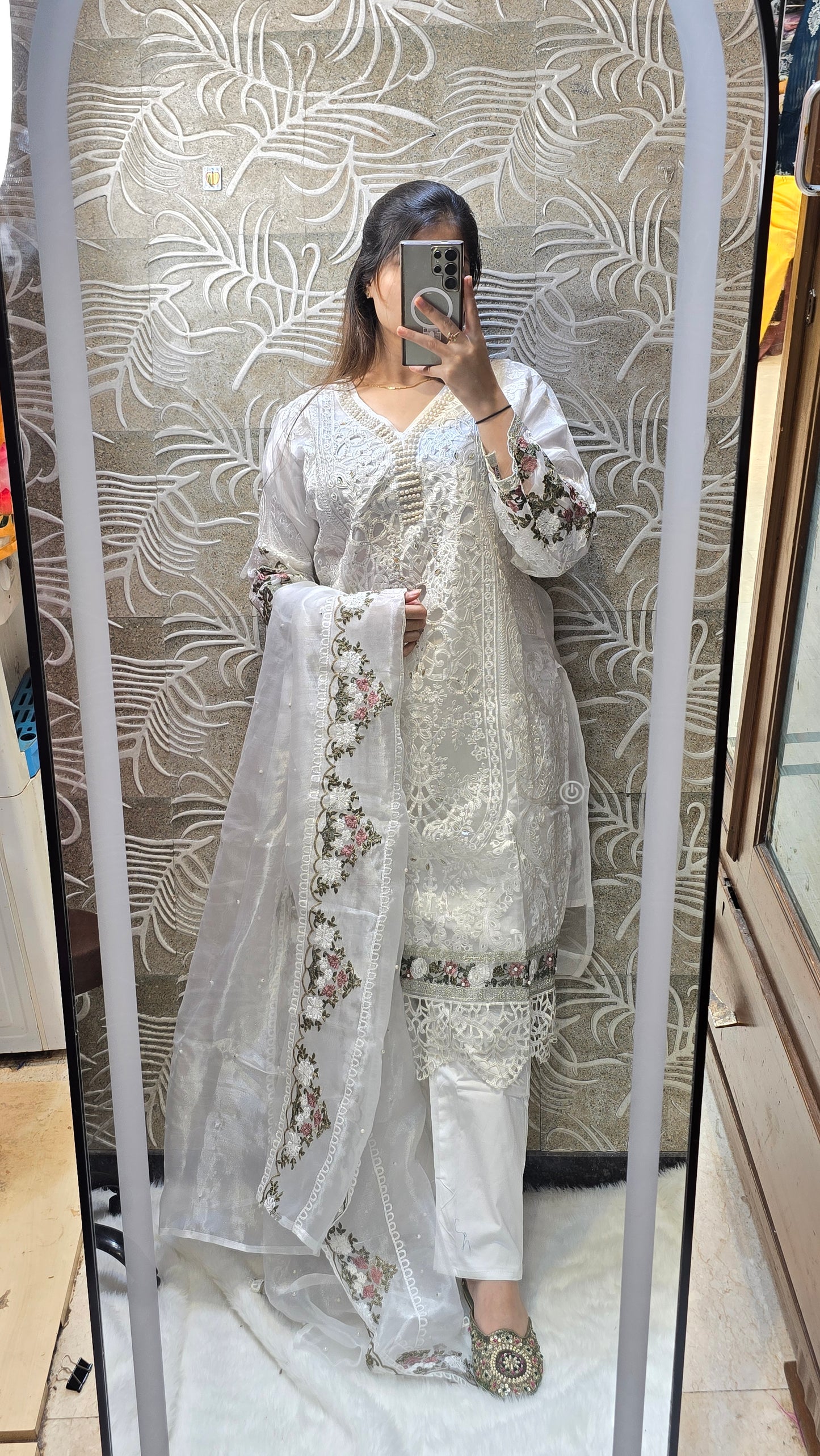 HAYA ( 3 pc readytowear set)