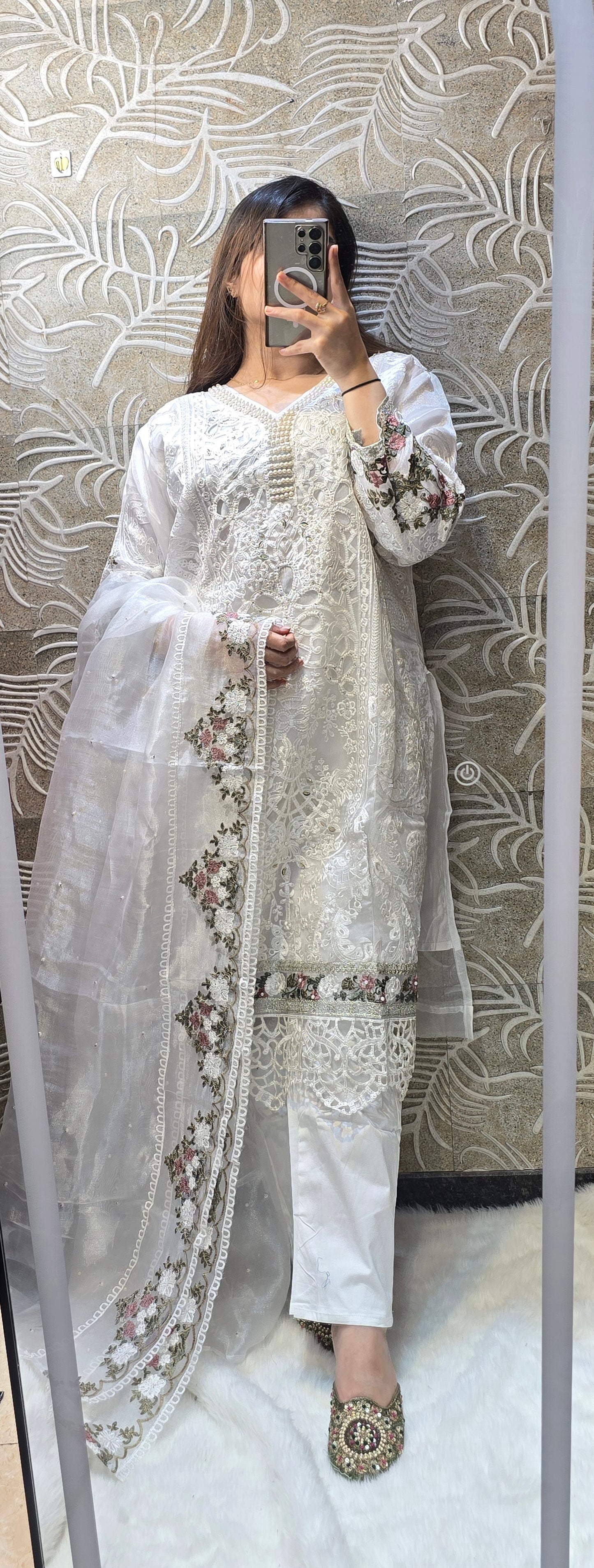 HAYA ( 3 pc readytowear set)