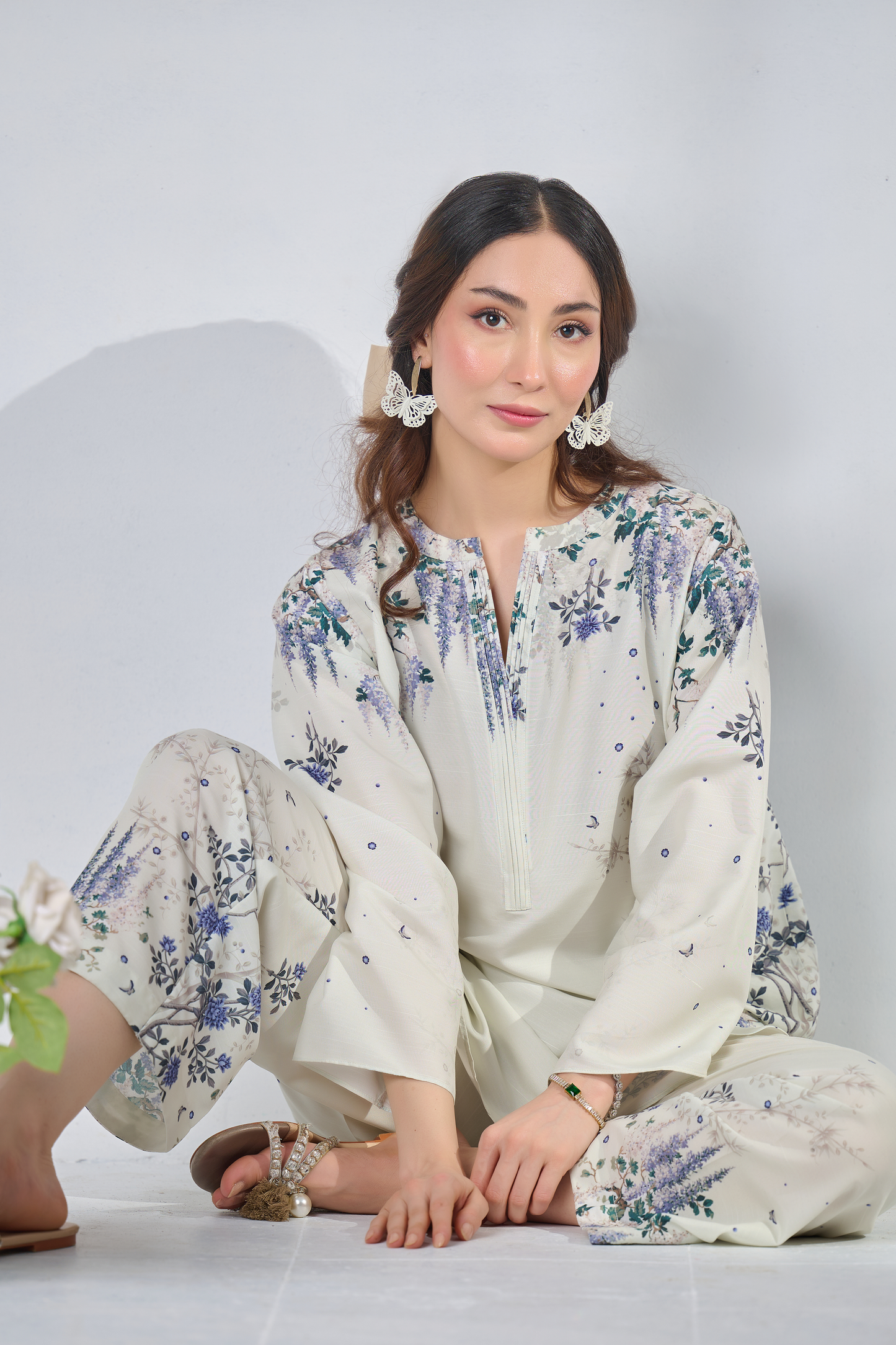 WHITE STUNNER Comfort Fit Turkish Cords Set with Premium Digital Print
