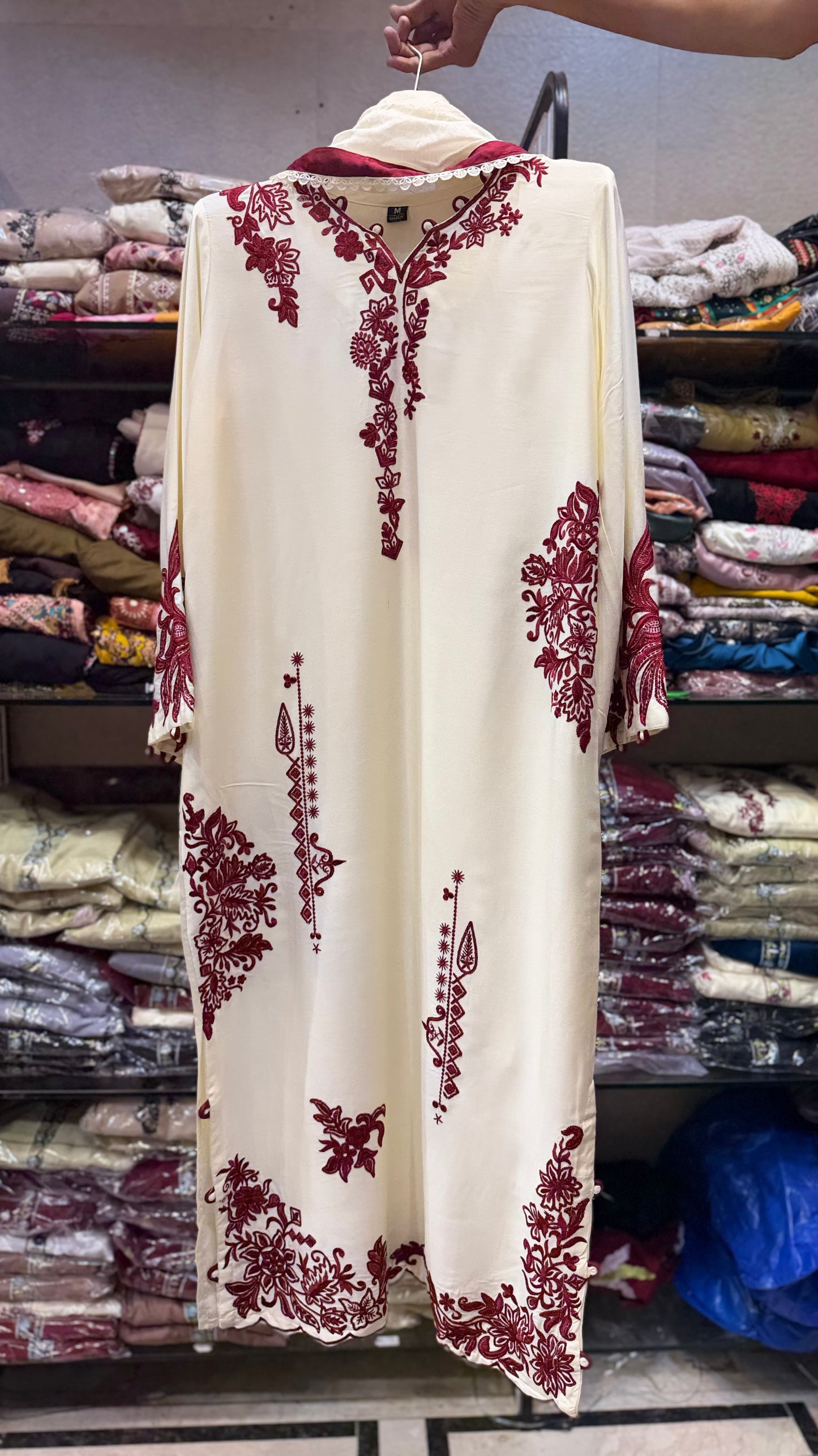 NOOR KAFTAN / AM-0003