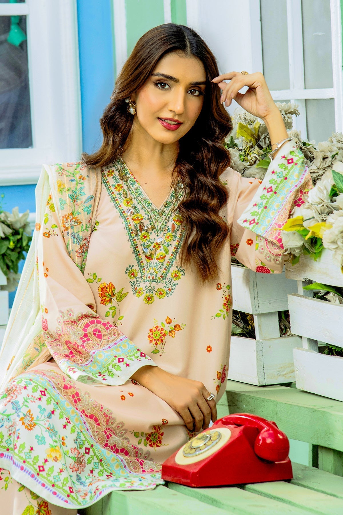 V NECK PAKISTANI PRINTED LONG 3PC SET WITH DUPATTA | AMINAH DESIGNS Aminah Designs