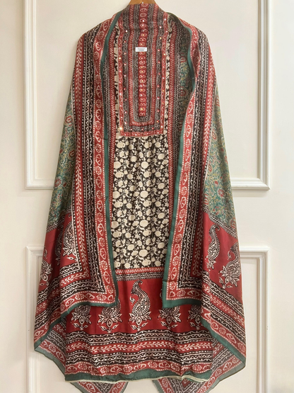 Multi Colour Pure Muslin Unstitched Printed Embroidered Aminah Designs