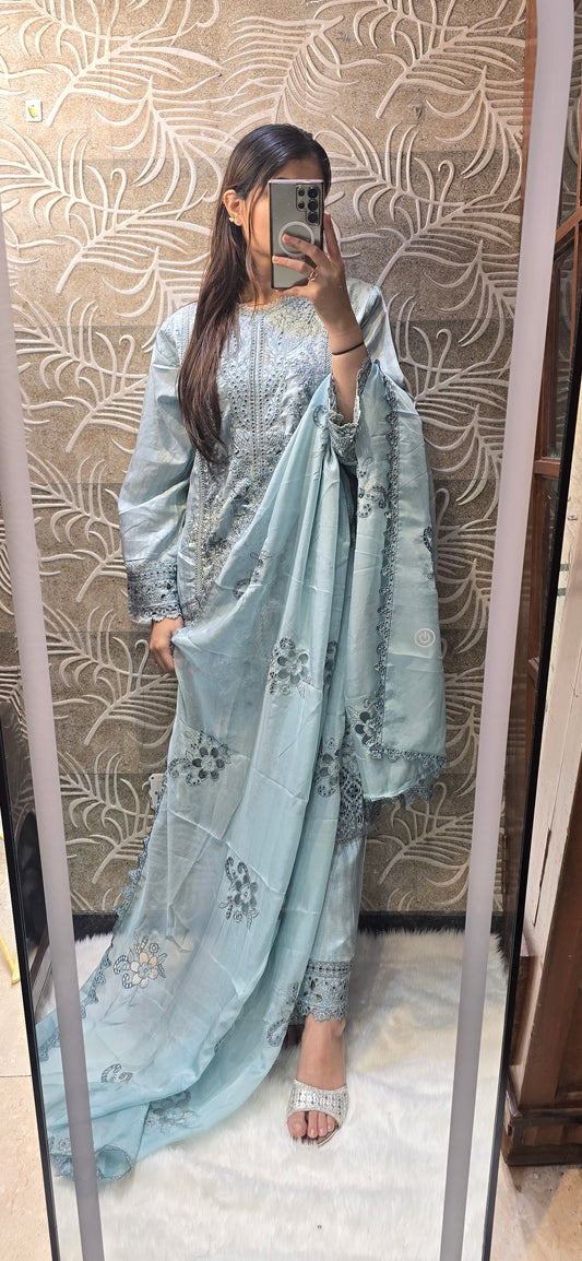 NOOR (cutwork 3 pc set readytowear)