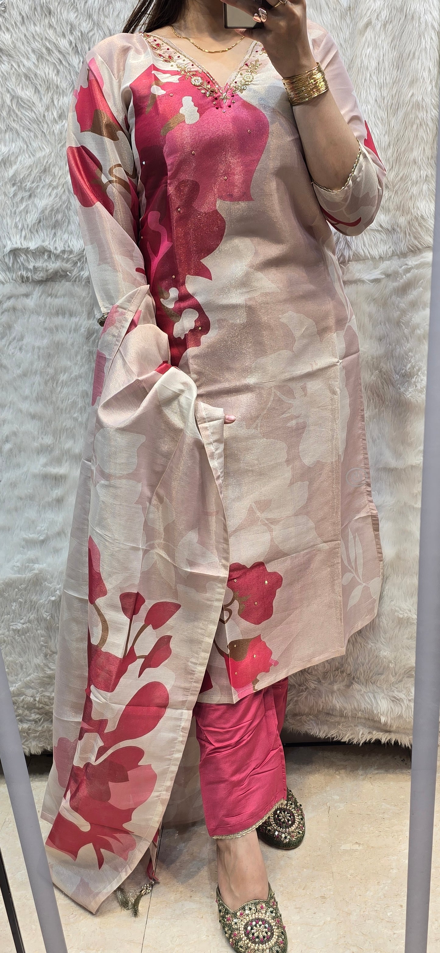 BEAUTIFUL 3 PC READYTOWEAR SET UNDER 1500