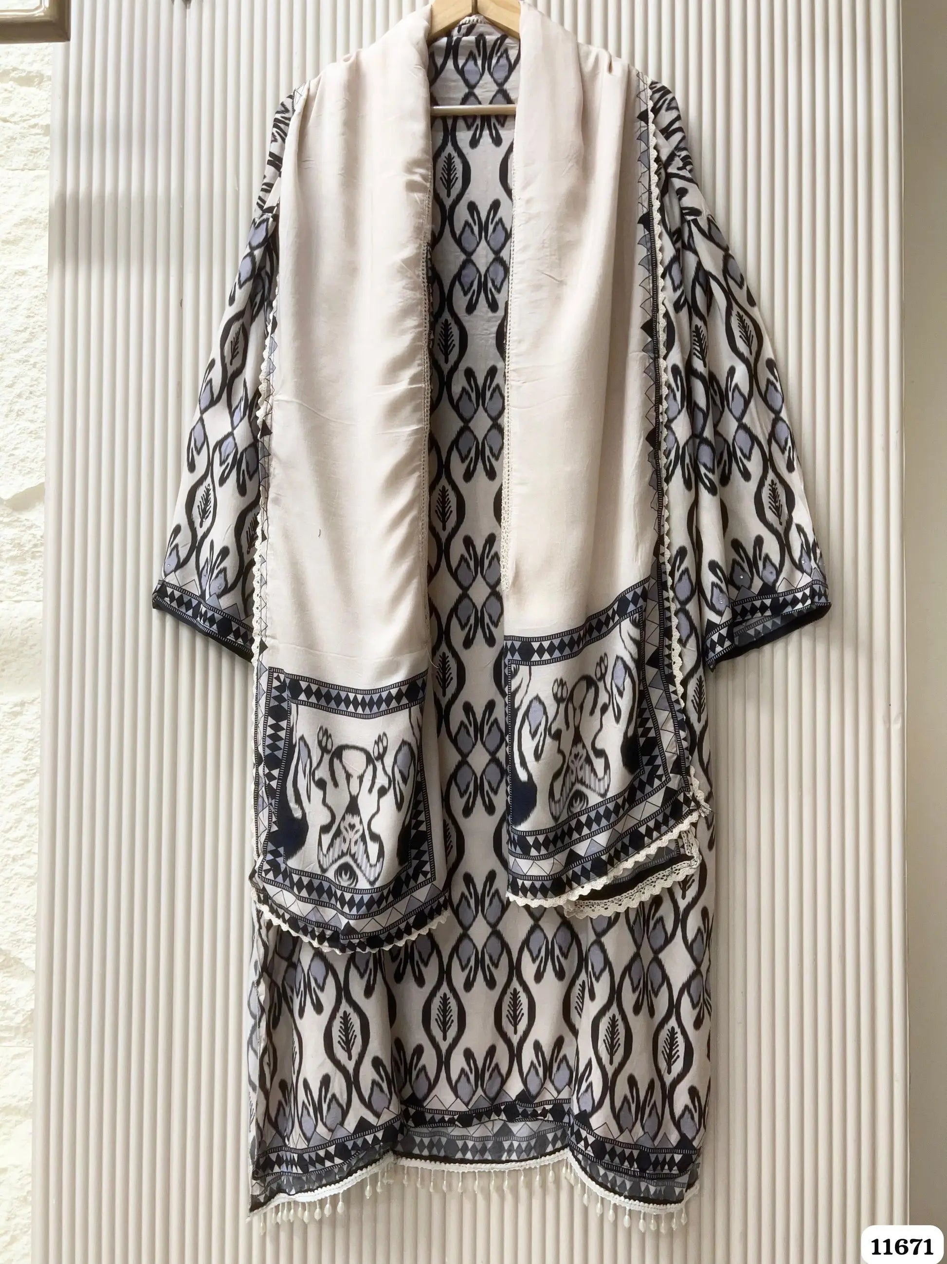 Ivory Ink Pure Muslin Unstitched 3-Piece Set with Mirror Accents | Aminah Designs - Aminah Designs