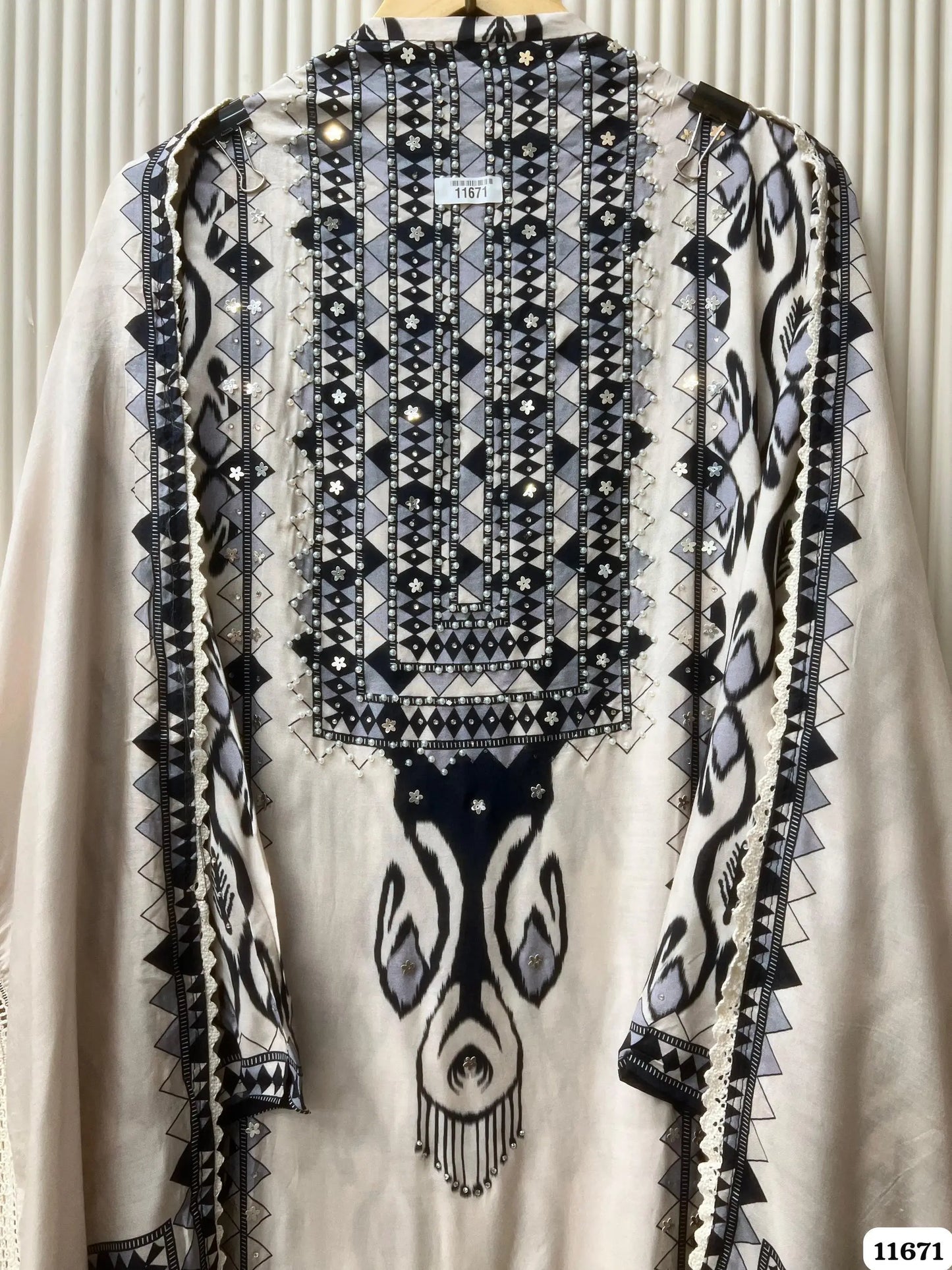 Ivory Ink Pure Muslin Unstitched 3-Piece Set with Mirror Accents | Aminah Designs - Aminah Designs